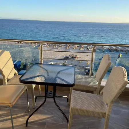 Ferienhaus Wave N' Sea Himarë