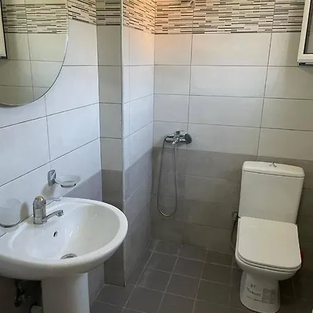 Feriehus Wave N' Sea Himarë