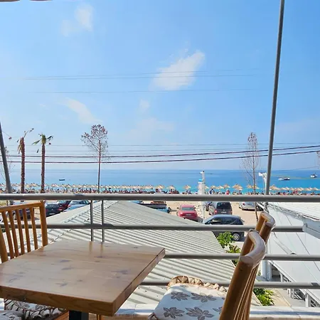 Wave N' Sea Сasa de vacaciones Himarë